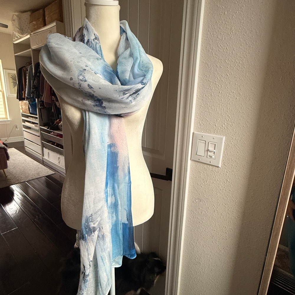 MarlaWynne Blue and White Scarf New